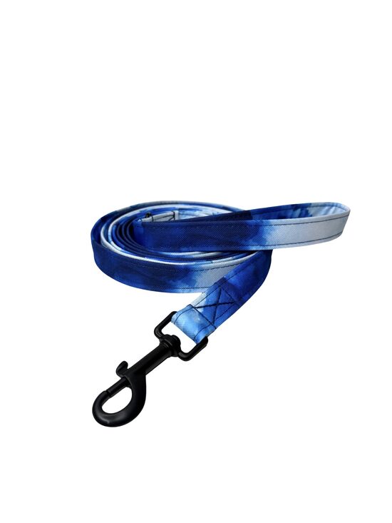 UNDERNEATH WATER PAVADA